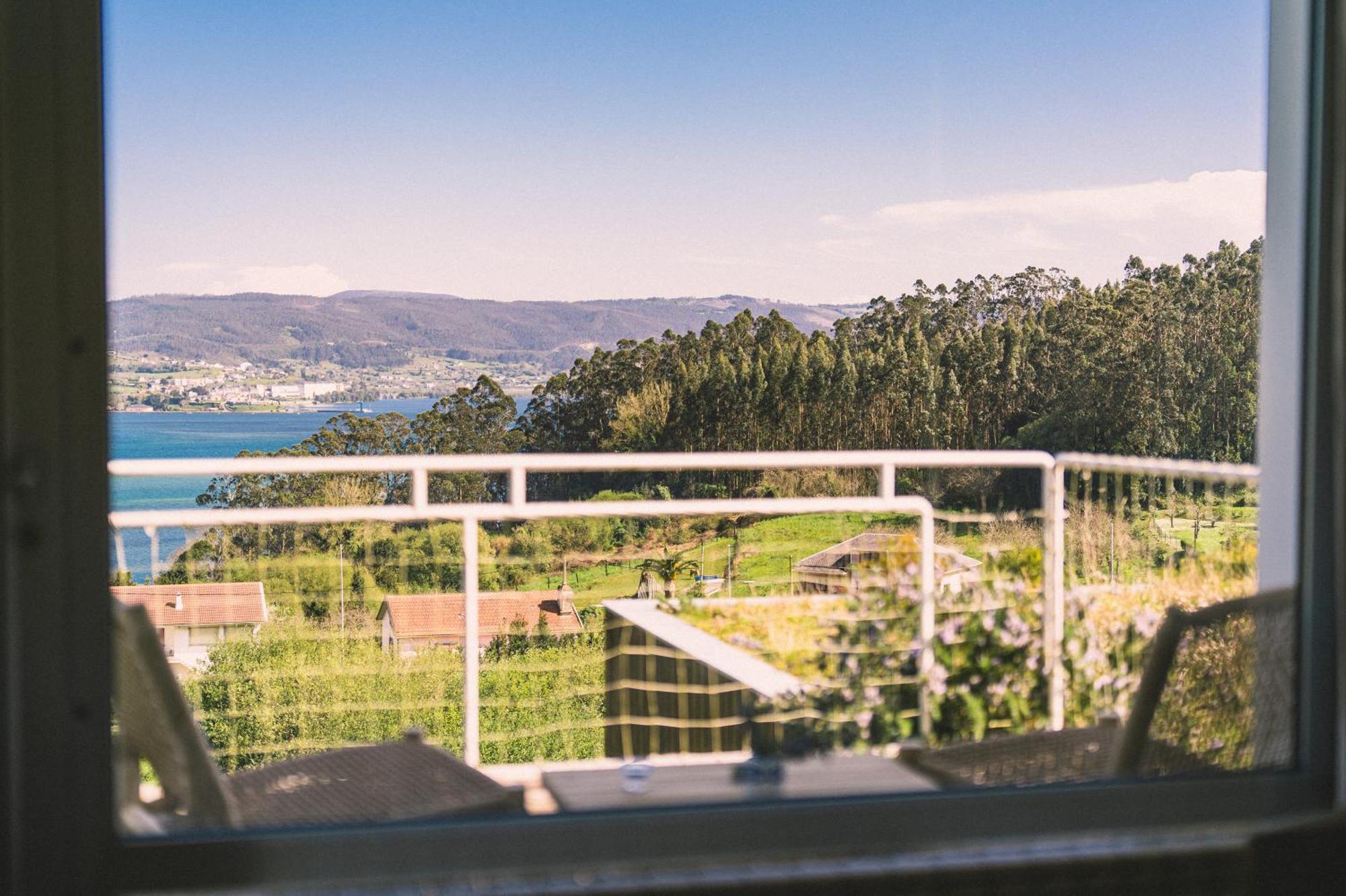 Hotel A Miranda Feás エクステリア 写真