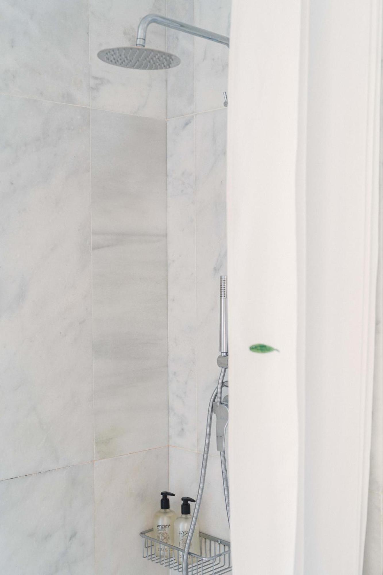 Hotel A Miranda Feás エクステリア 写真